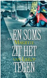 foto-en-soms-zit-het-tegen